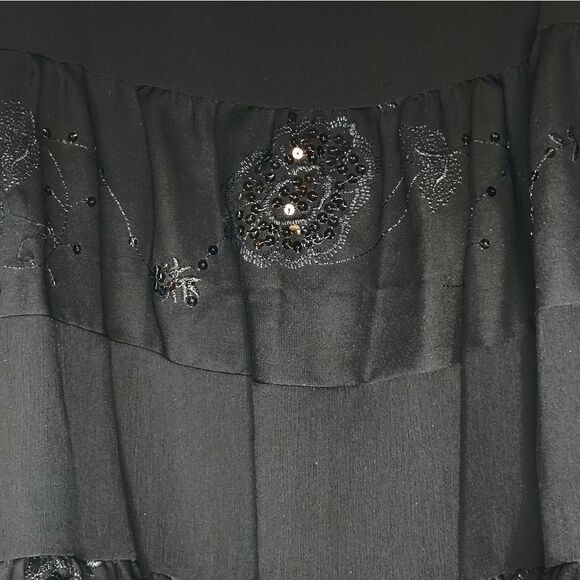 Methode 10 Black Beaded Embroidered Lined Flared Zipper Midi Women’s Skirt - Picture 5 of 7